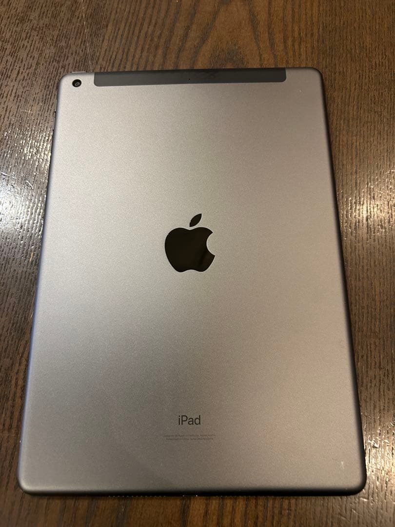 iPad 第9世代 64GB セルラーモデル（KDDI）