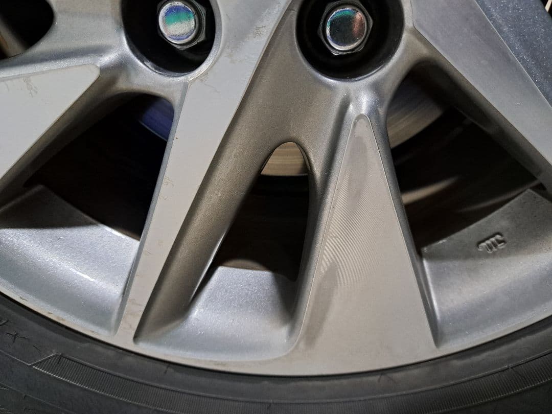 20ヴェルファイアHV純正ホイール