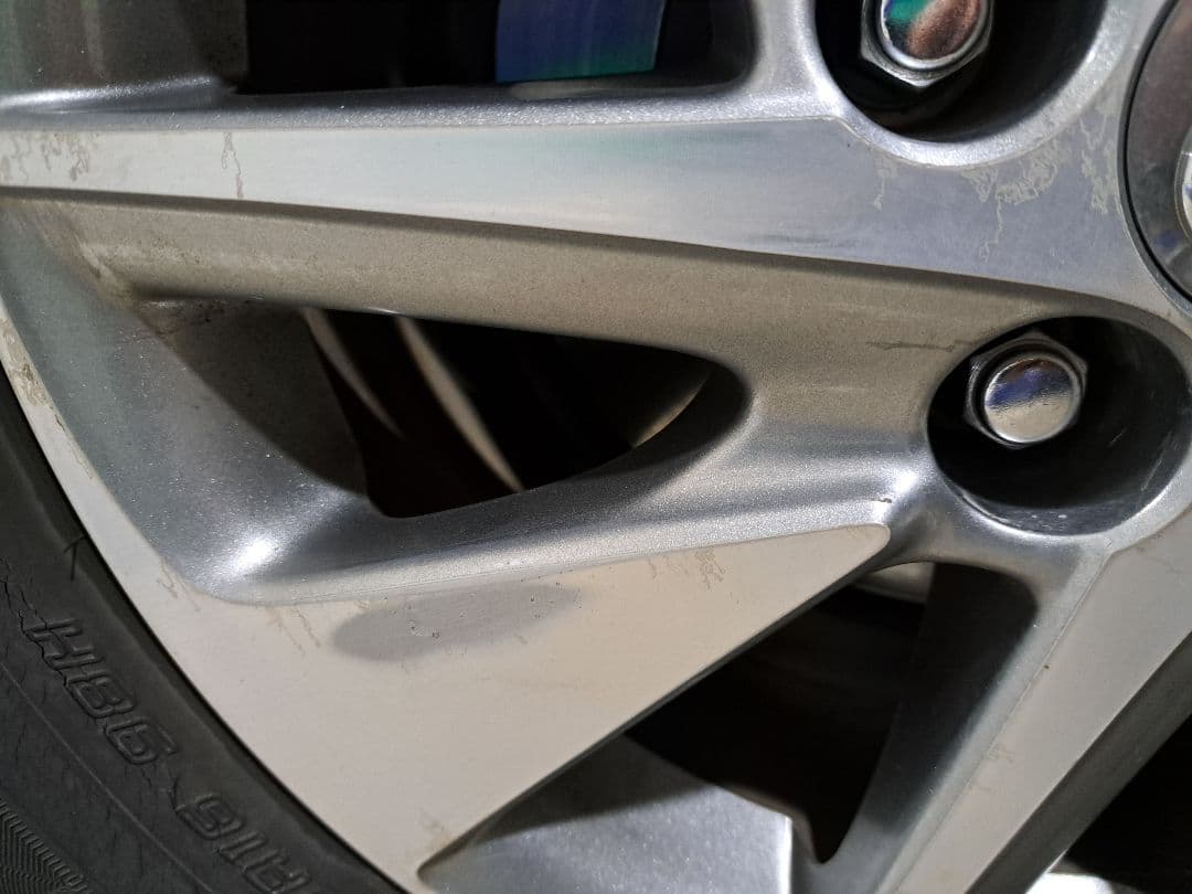 20ヴェルファイアHV純正ホイール