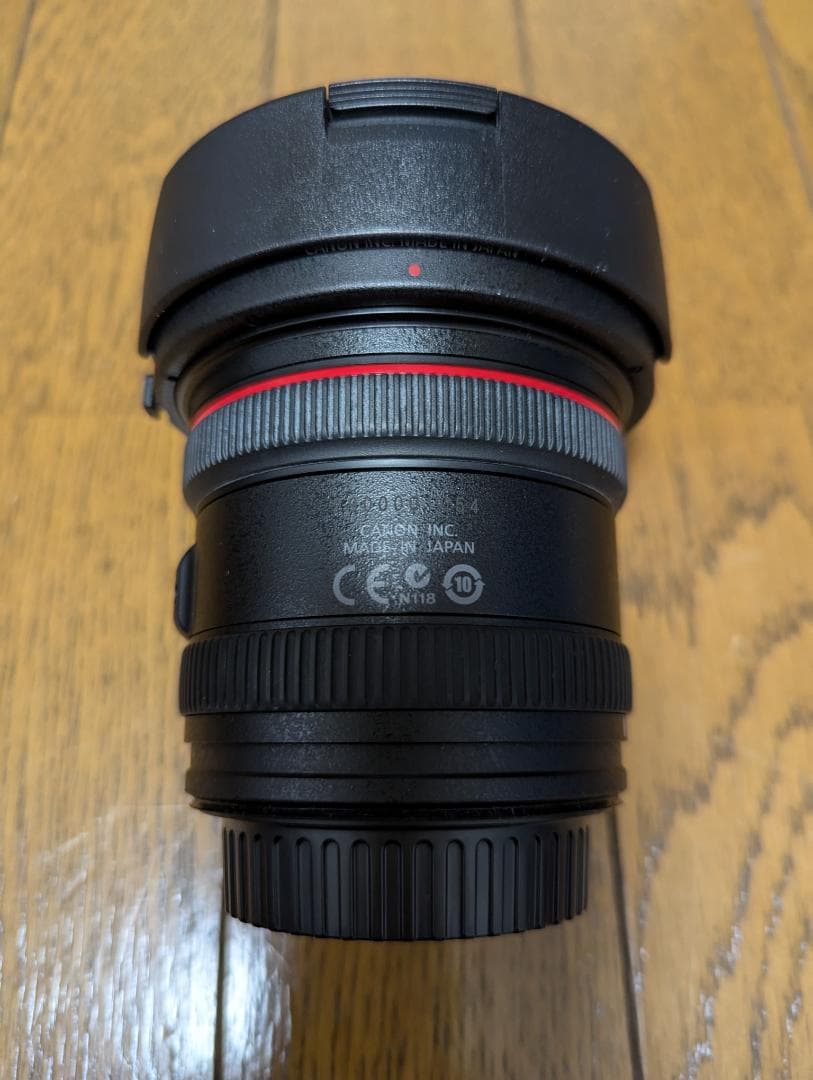 Canon EF8-15mm F4L フィッシュアイ USM Fisheye