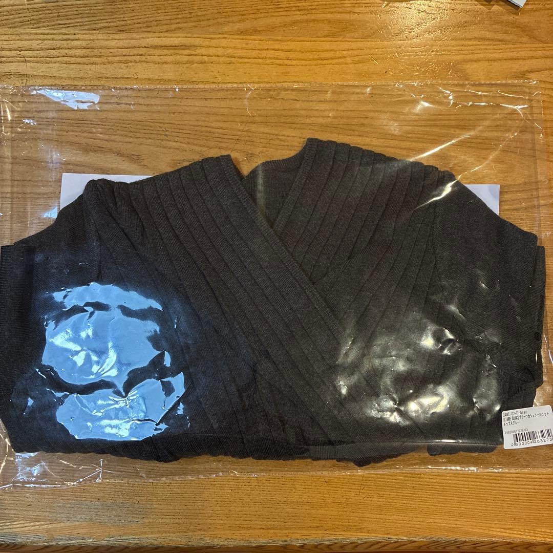 [L'AUBE BLANC]ローブブラン プリーツカシュクールニット　新品未使用