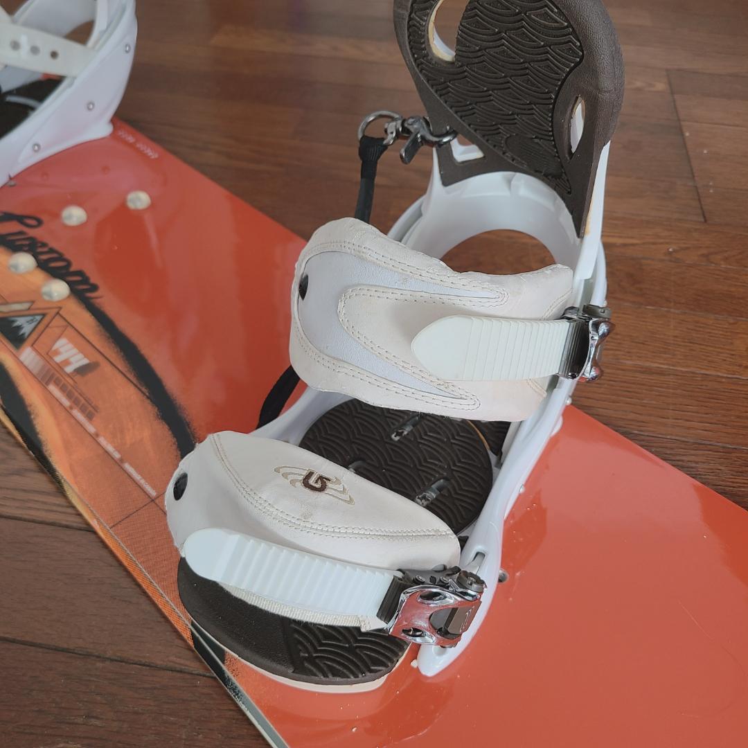 Burton CUSTOM バートン カスタム 144ｃｍ　レディース