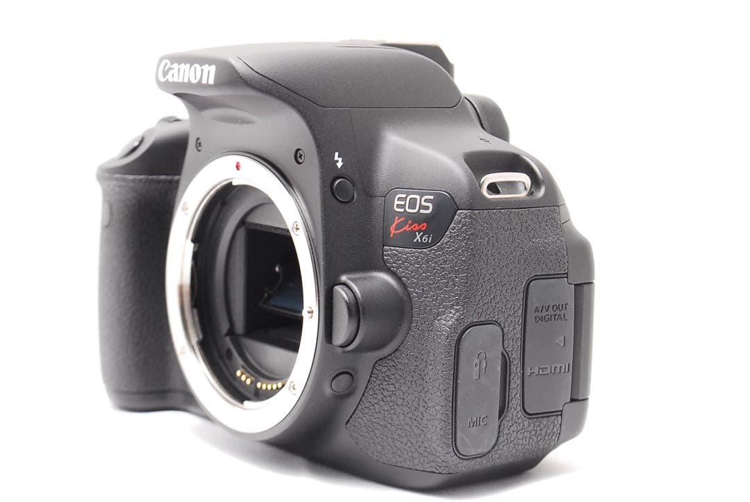 【ショット数少ない】美品 Canon Kiss x6i スマホ転送◎ 付属品多数