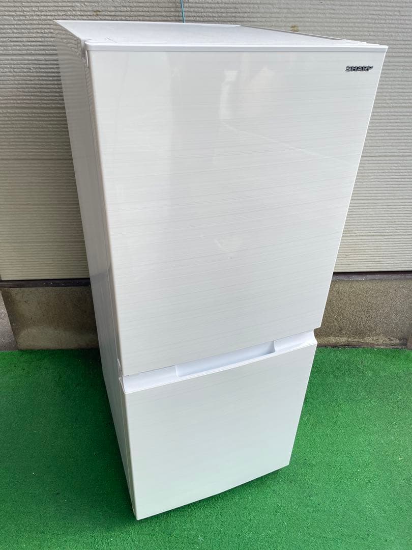 810シャープ 左右付け替え可能2ドア冷蔵庫 おしゃれホワイト 高性能 単身