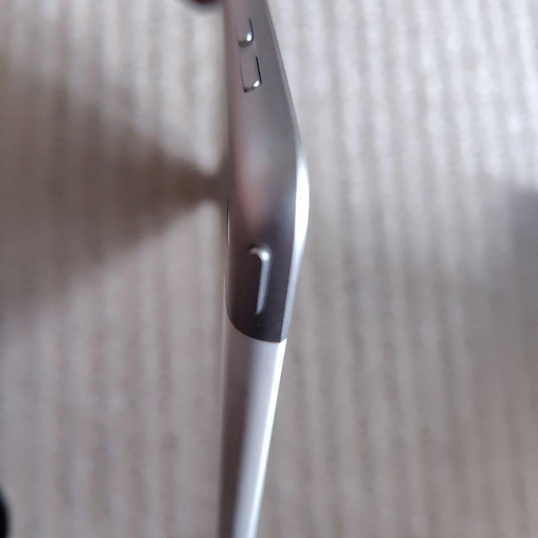 Apple iPad シルバー 本体第５世代