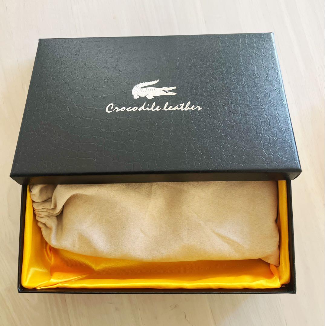 お洒落なパイソン 長財布