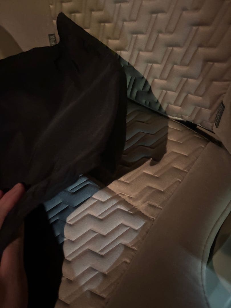 プラダ PRADAブラック ナイロン ショルダーバッグ美品