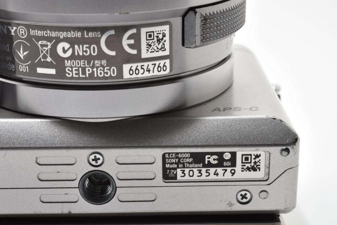 ソニー　SONY α6000 レンズキット S数1075回 安心の動作確認済品