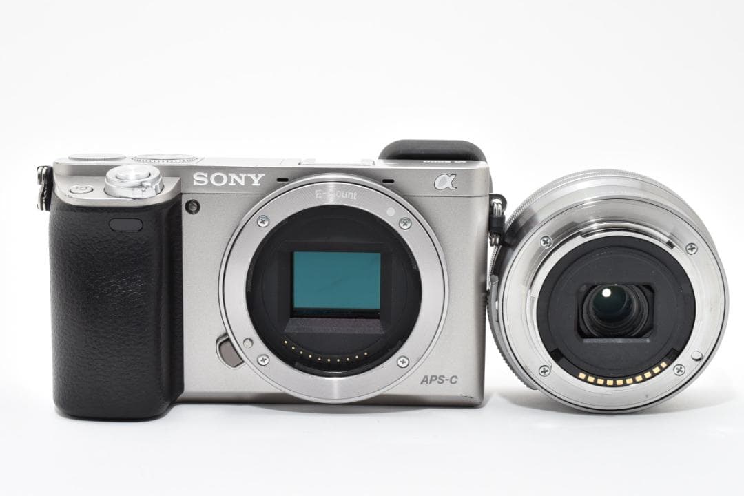 ソニー　SONY α6000 レンズキット S数1075回 安心の動作確認済品