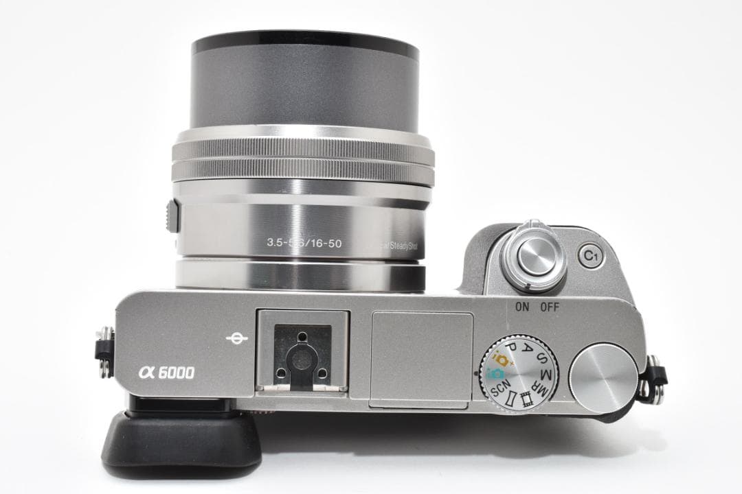ソニー　SONY α6000 レンズキット S数1075回 安心の動作確認済品