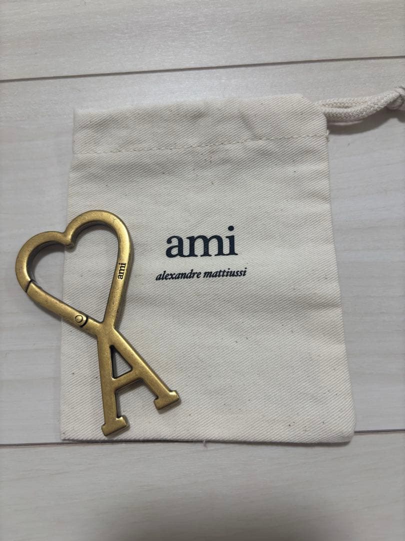 amiparis キーホルダー　キーリング