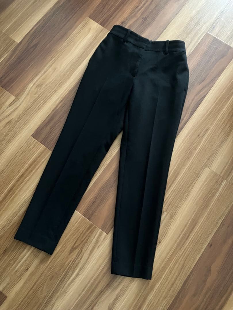 美品PLST プラステ ノーカラージャケットパンツスーツ M S 黒 フォーマル