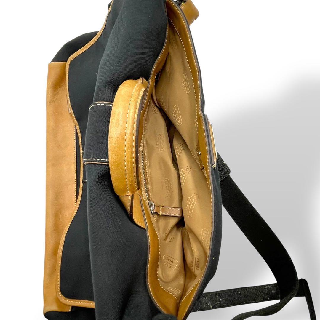 極美品　希少モデル　コーチ　メッセンジャーバッグ　キャンバス　レザー　黒