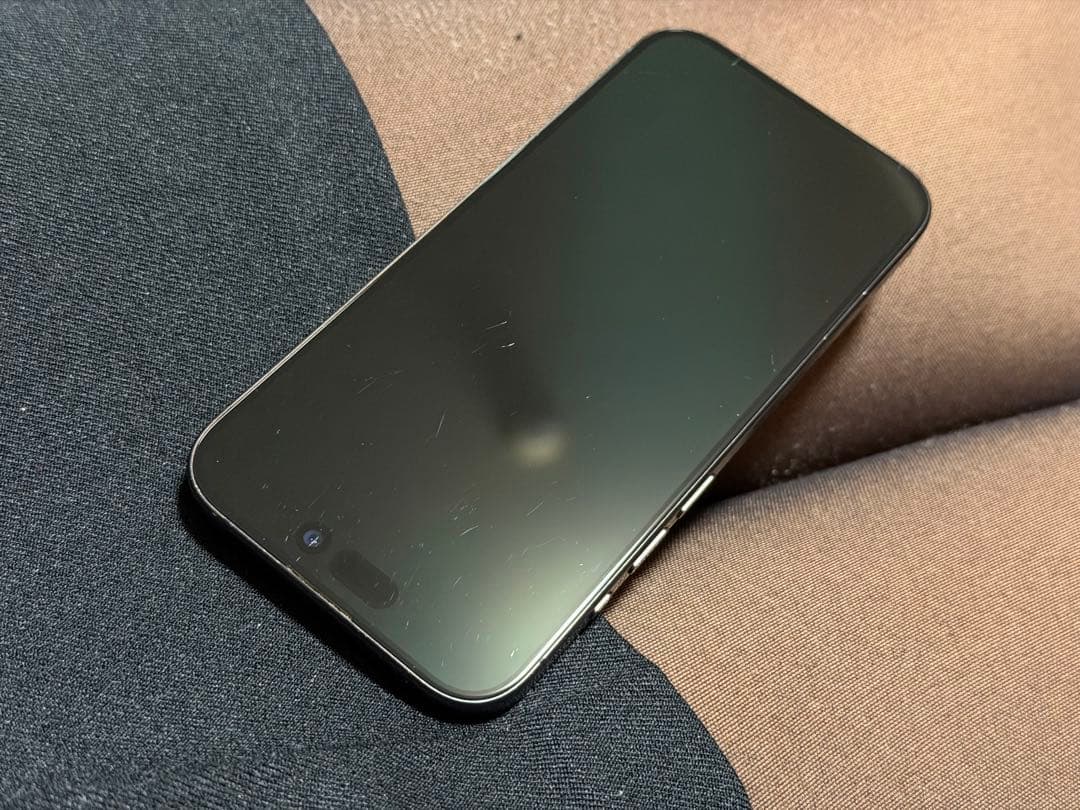 スマートフォン本体 iPhone15 pro 1TB
