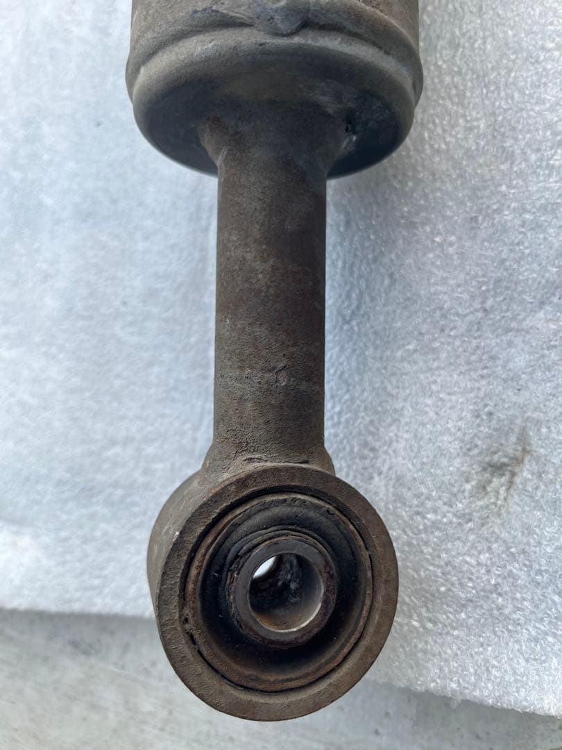 ☆超稀少 TRD 純正 タコマ サスペンション ショック リフトアップ