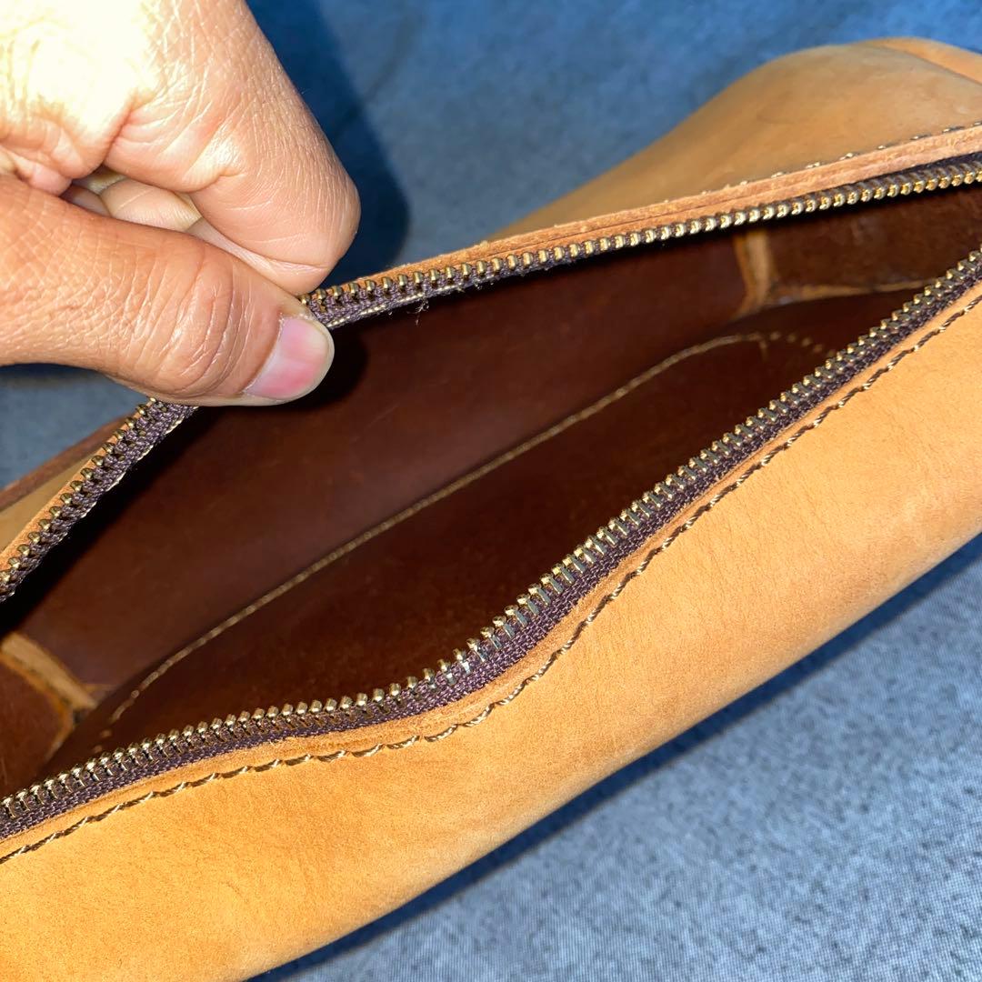 HERZ ヘルツ　立体マチ・ボディバッグ　F-5