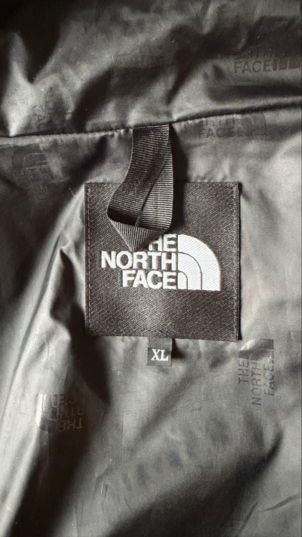 マウンテンライトジャケット