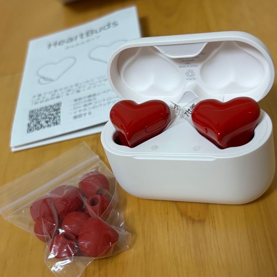 HeartBuds ハートバッズ イヤホン　レッド　新品未使用品　2個セット