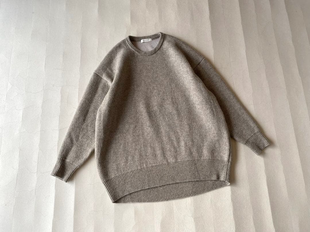 トゥモローランドMACPHEEマカフィー 立体シルエットクルーネックウールニット