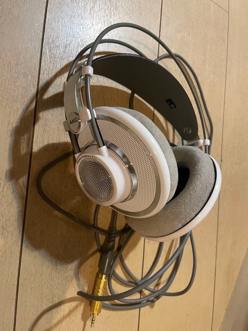 AKG K701-Y3 オープンエアー型プロフェッショナル・ヘッドホン