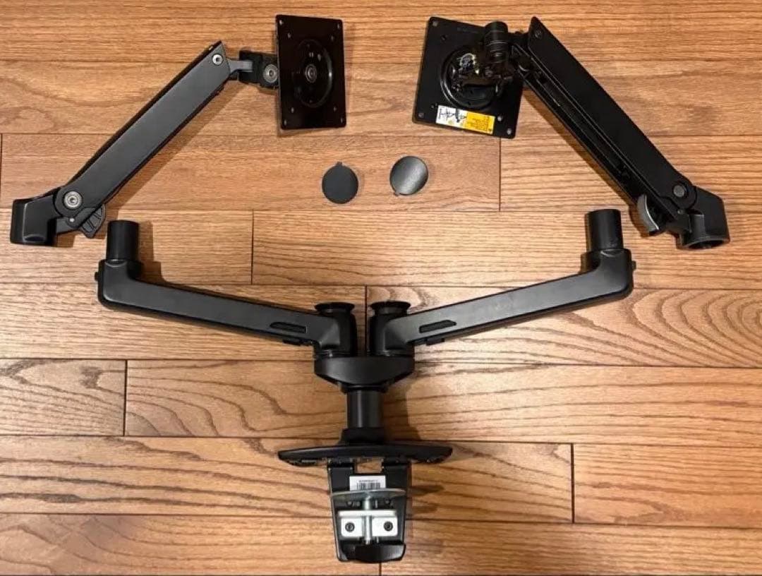 Amazon Basics デュアルモニターアーム　ergotron OEM