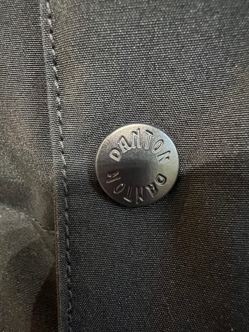 DANTON フード付きダウンベスト ブラック　36