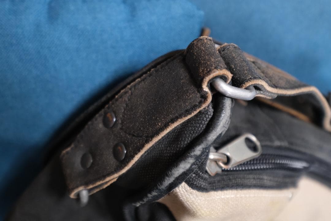 tough jeansmith redcross ショルダーバッグ