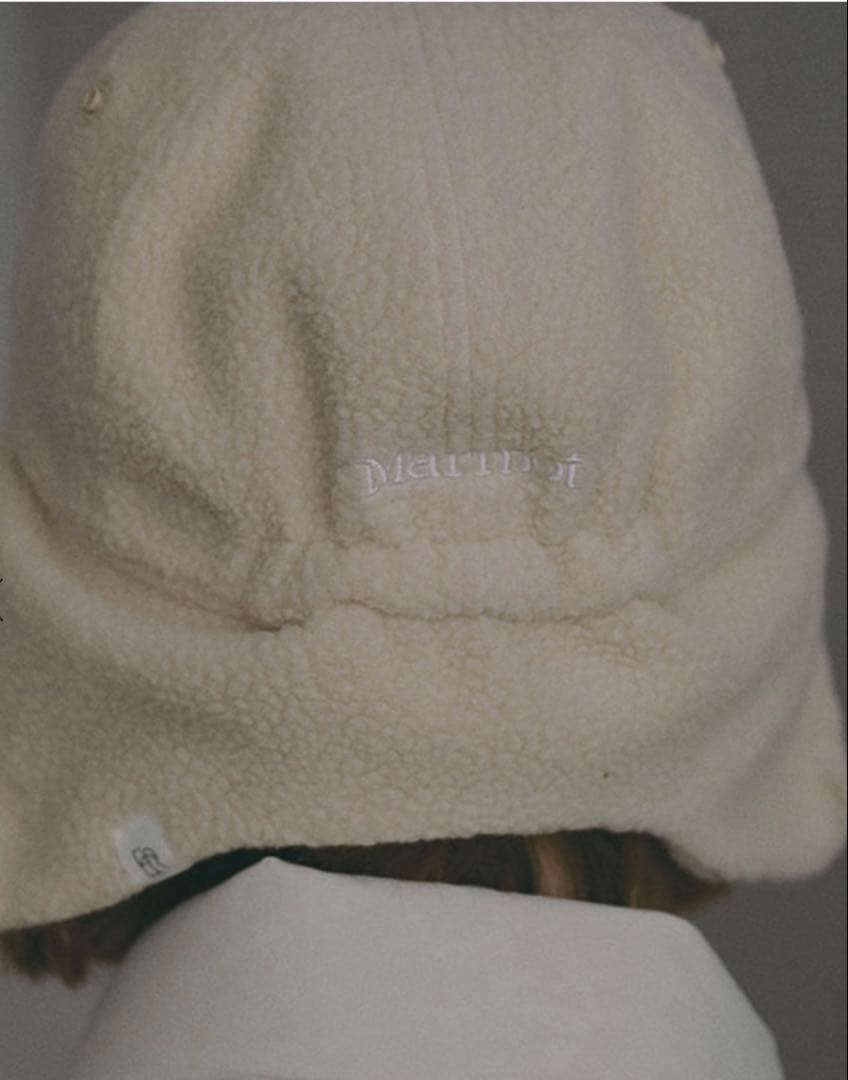 Marmot×ETRE TOKYOボアフリースキャップ ホワイト
