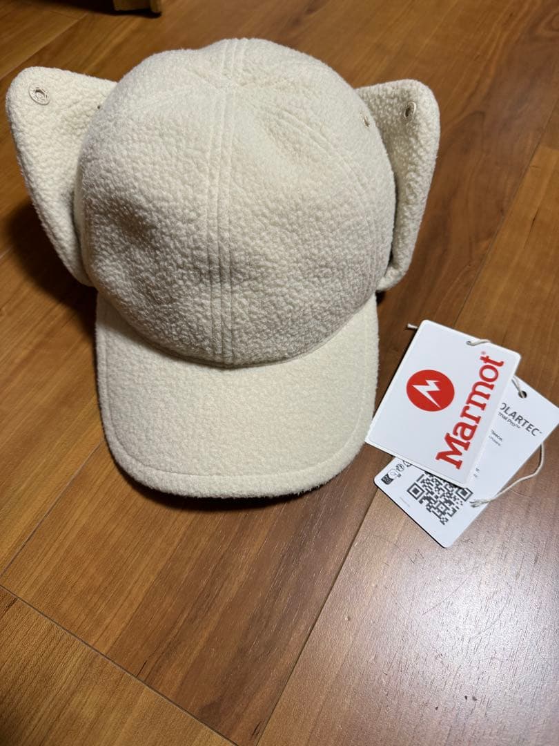 Marmot×ETRE TOKYOボアフリースキャップ ホワイト