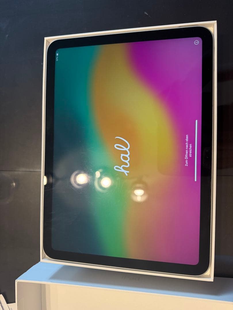 iPad シルバー 本体 第10世代 wifi 64GB