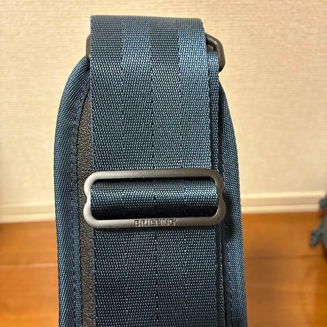 ブリーフィング　A4 3WAY LINER MWネイビー