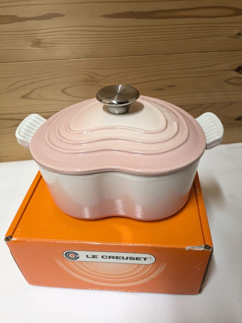 Le Creuset　ル・クルーゼ　ココット　ダムール　パウダーピンク　18cm