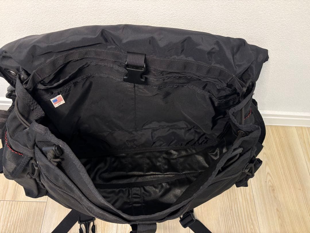 BRIEFING メッセンジャーバッグ LANCE2