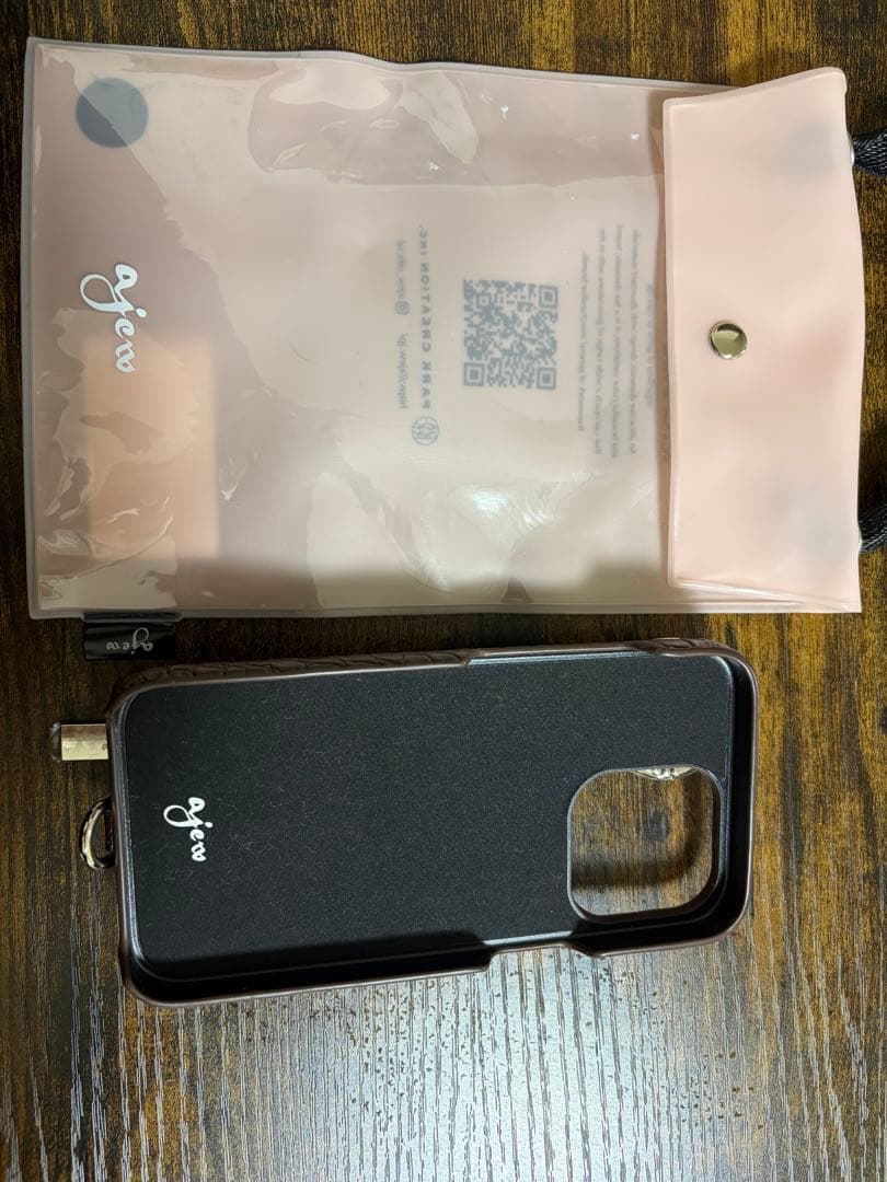 ajew ブラウン合成皮革ケース