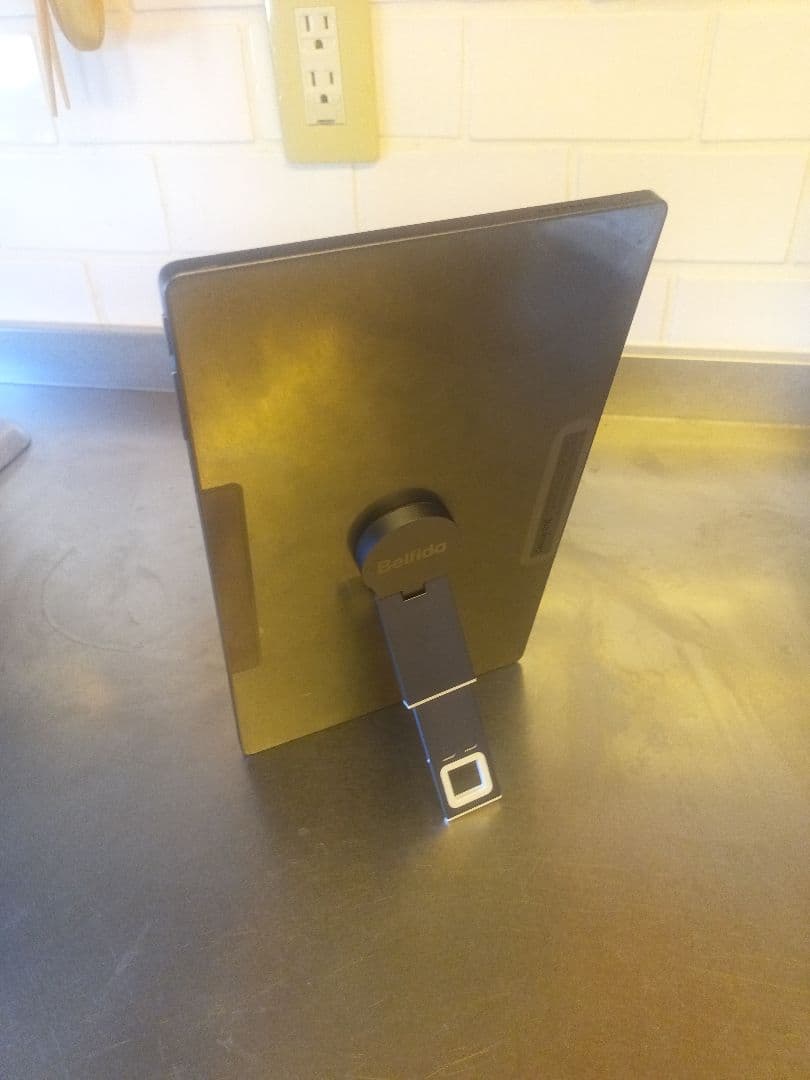 Belfida ONE (ベルフィーダワン) ワイヤレス モバイルディスプレイ