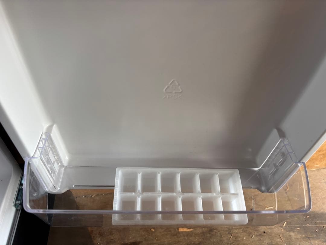 女性オーナーニトリ 冷蔵庫 NTR-140BK 140L 2023年製 家電