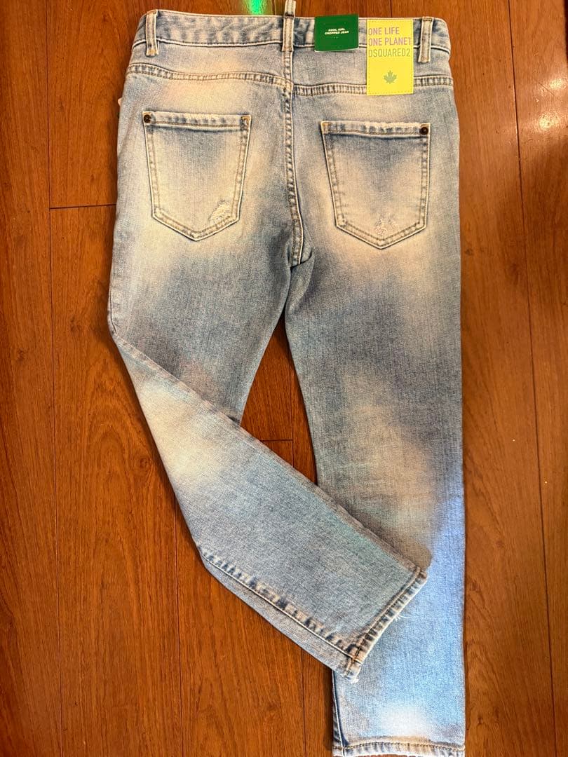 値下げ新品未使用タグ付きDSQUARED2 ライトブルー スリムフィットデニム