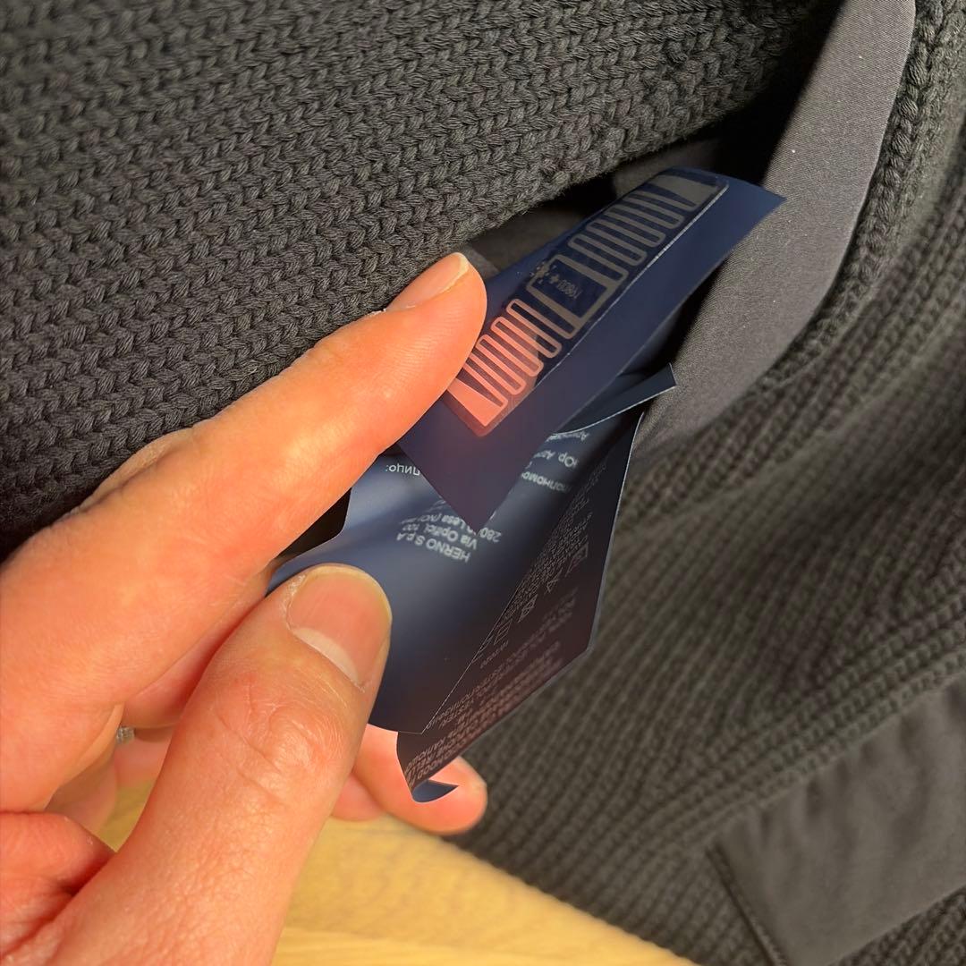 HERNO ヘルノ パフィコットン ミドルゲージ フード付 ニット