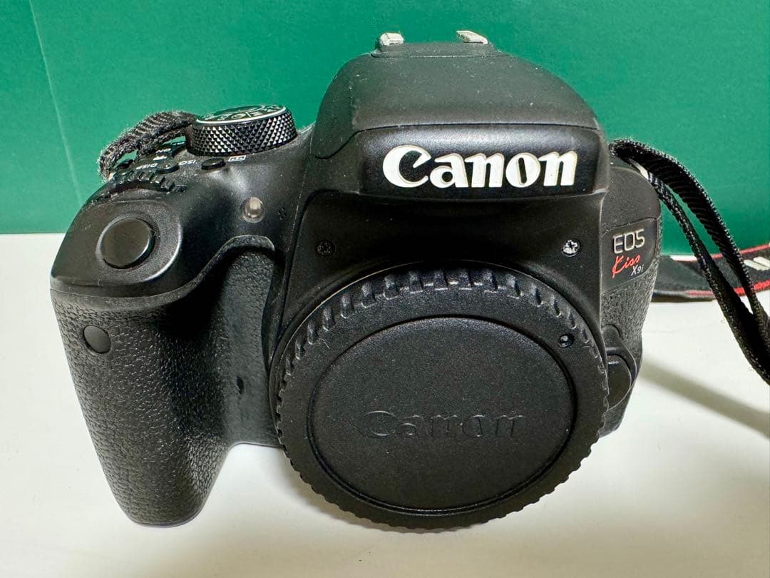 【即購入⭕️値下げ⭕️】Canon(キャノン) EOS Kiss X9i ボディ