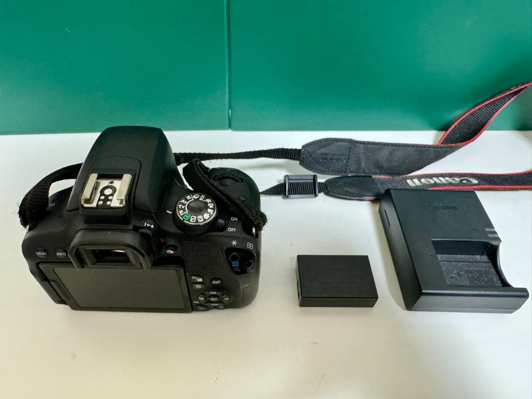 【即購入⭕️値下げ⭕️】Canon(キャノン) EOS Kiss X9i ボディ