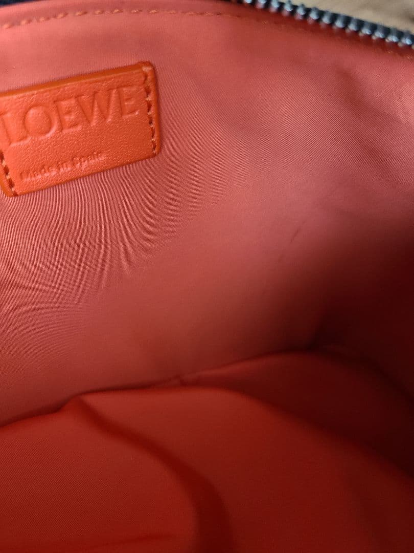 LOEWE　ロエベ　アントンスリング　クロスボディーバック　メンズ