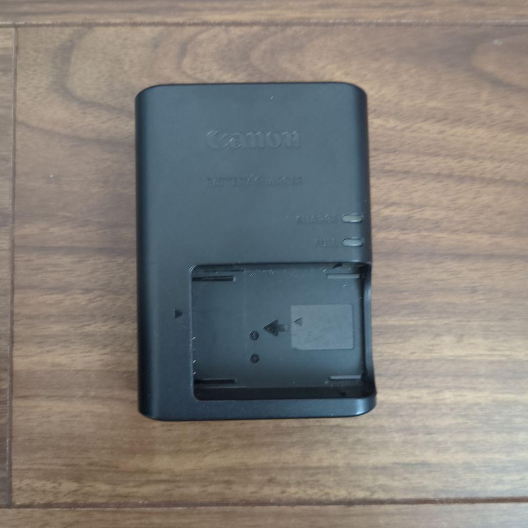 Canon EOS Kiss X7　ダブルズームキット