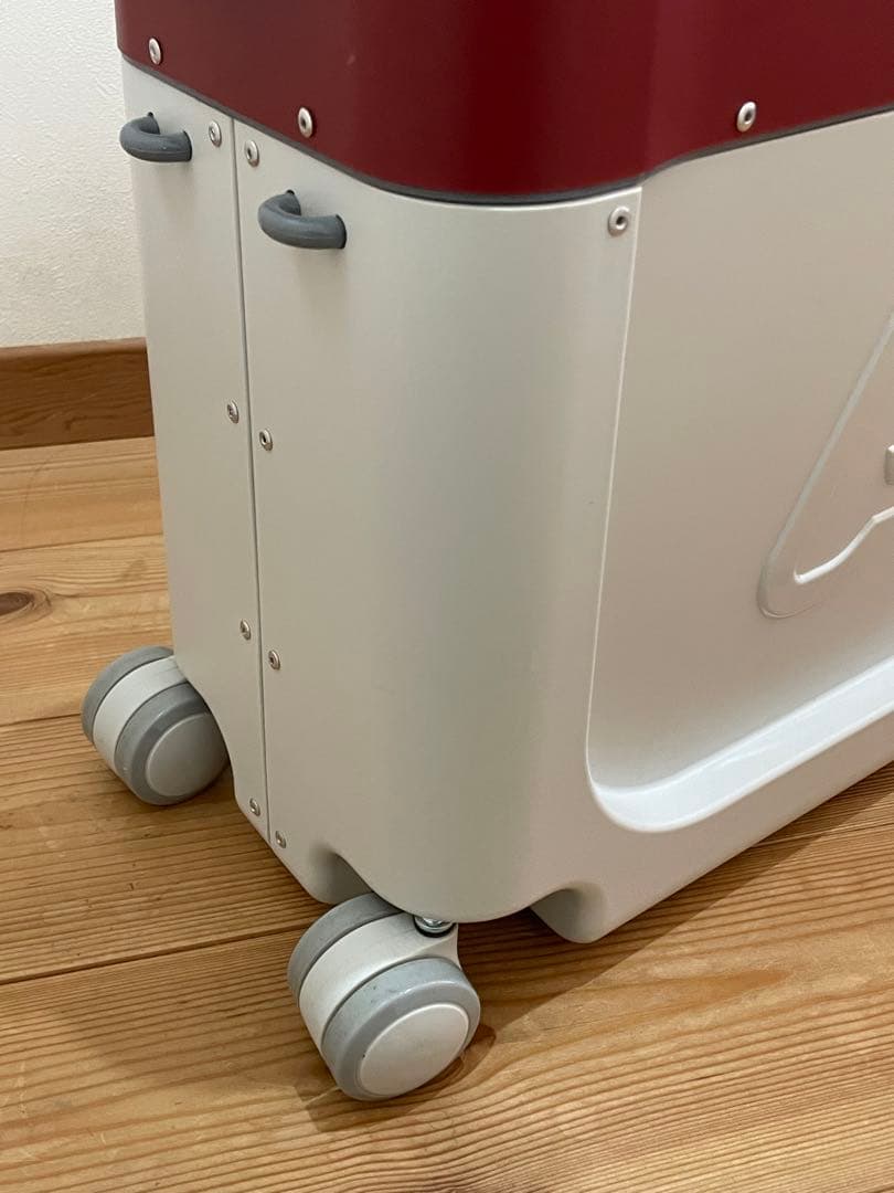 STOKKE ストッケ‪ JET KIDS‪ Ride BOX 新幹線こまち‪