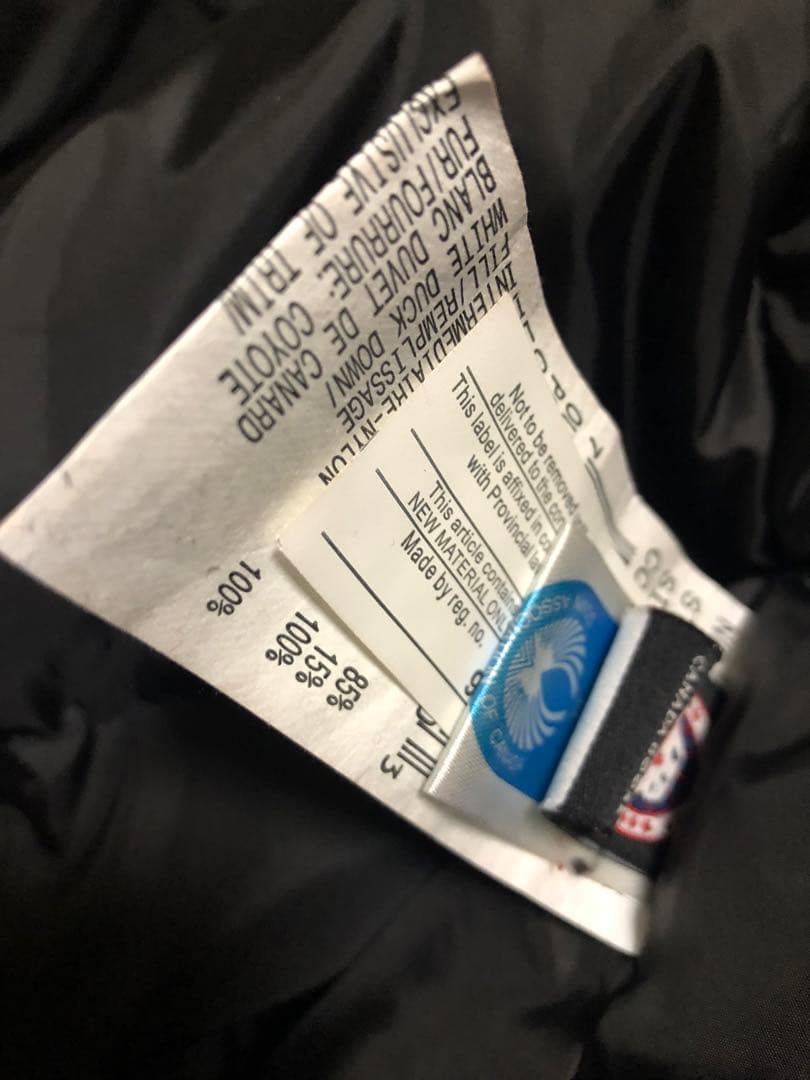 メンズダウンジャケット　ブラック カナダグースSサイズ