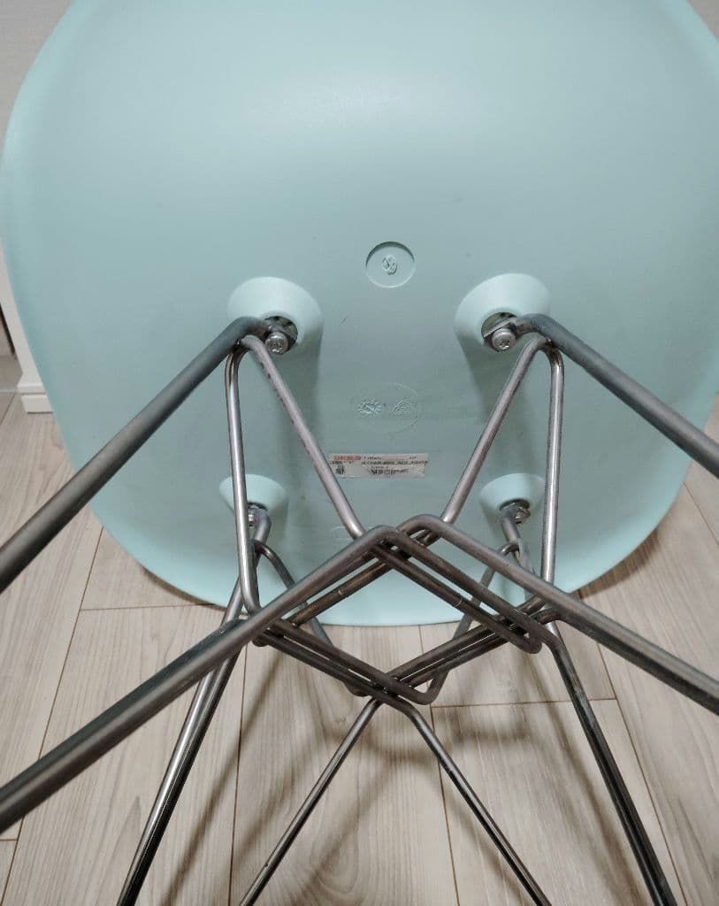 イームズ　チェア　正規品