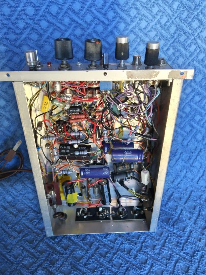 自作 マイク付き NF ステレオプリアンプ動作品の出品です。