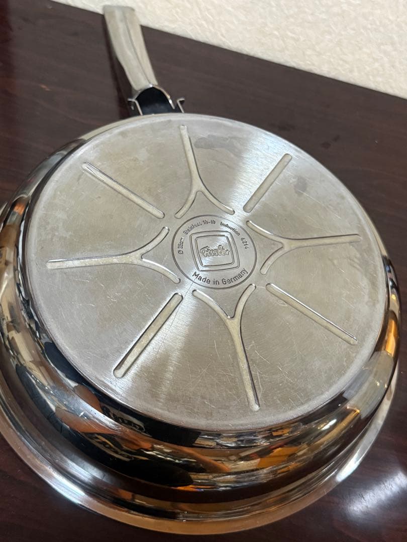 Fisslerフィスラー　クリスピー　プレミアムフライパン26㎝　ドイツ製