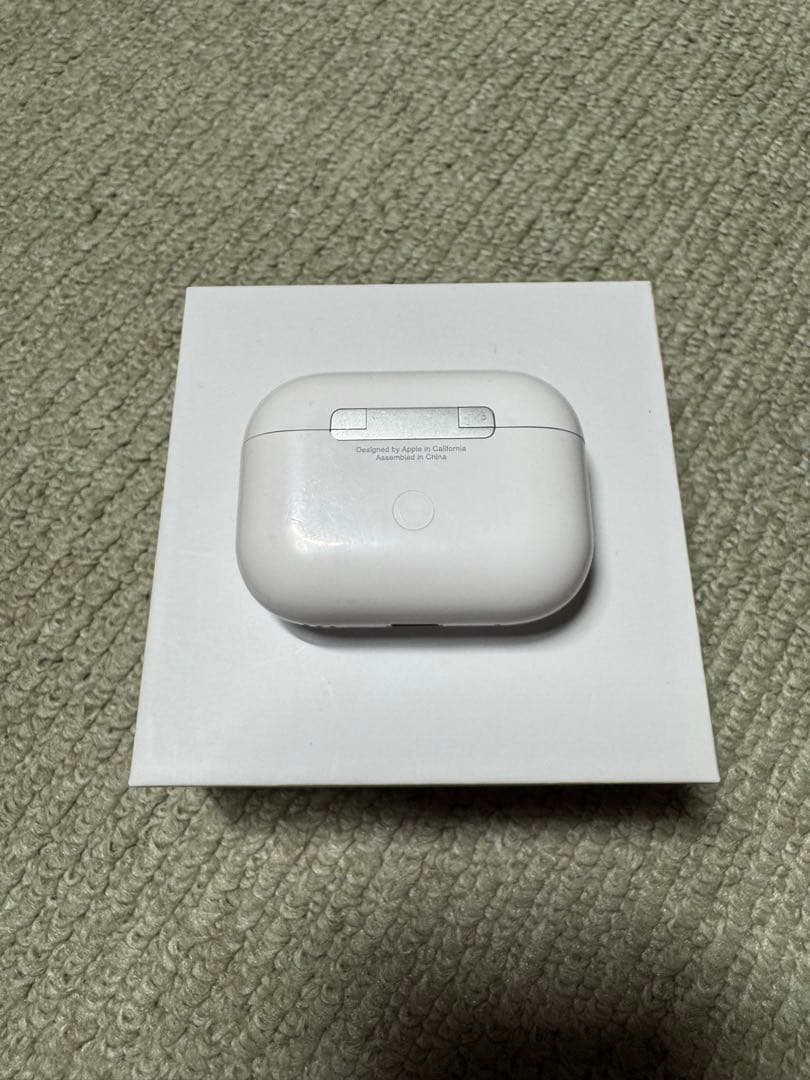 Apple AirPods Pro本体 ホワイト 充電ケース付き