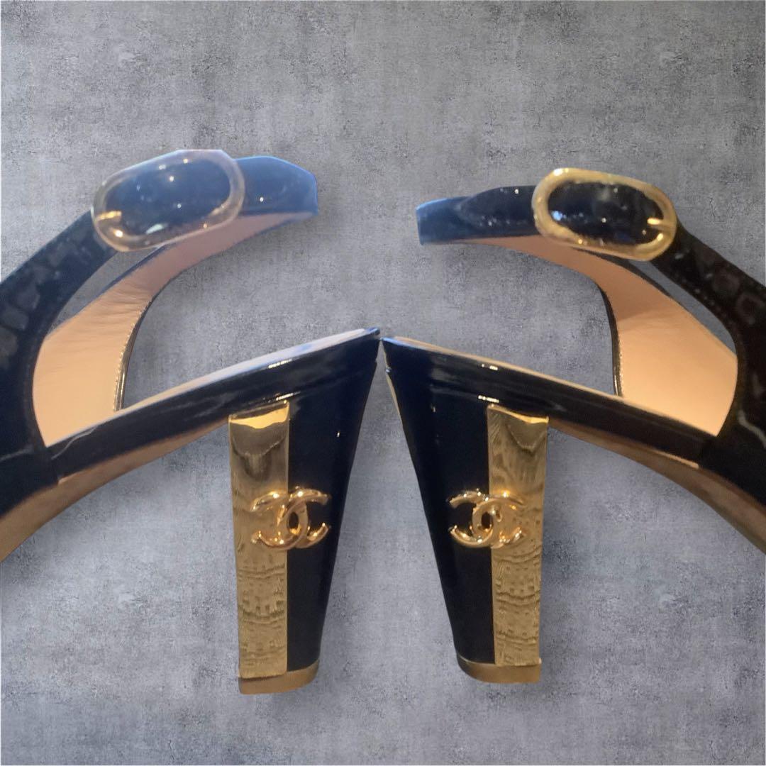 CHANEL エナメルパンプス 黒 美品 SALE‼️