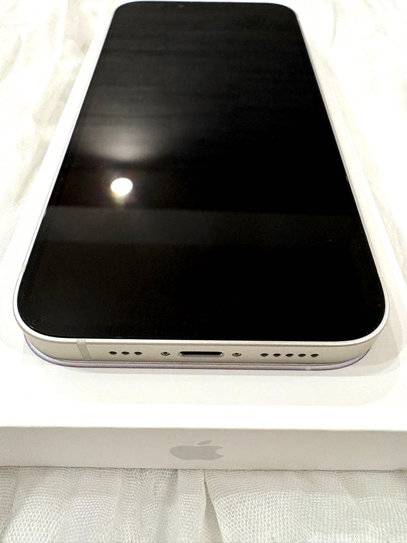 iPhone13 256GB SIMフリー スターライト バッテリー89%